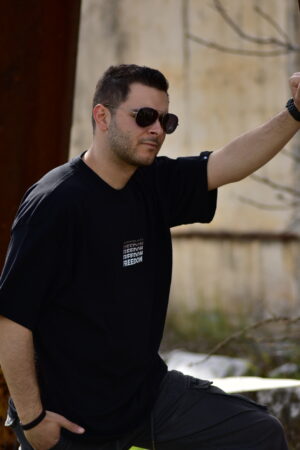 oversize black t-shirt με στάμπα freedom