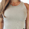 styling με γυναικείο μπεζ ribbed cropped tank Drylake
